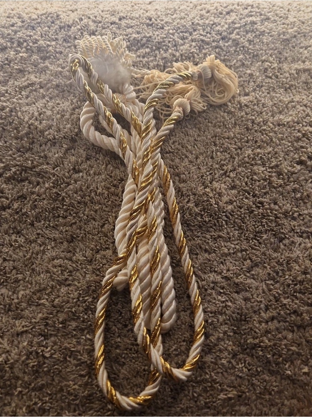 Academic Graduation Honor Cords Lot White Gold Metallic Twisted Rope Tassels